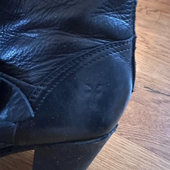 Frye buckle boots 7 1/2 with rear zipper - Picture 5 of 7